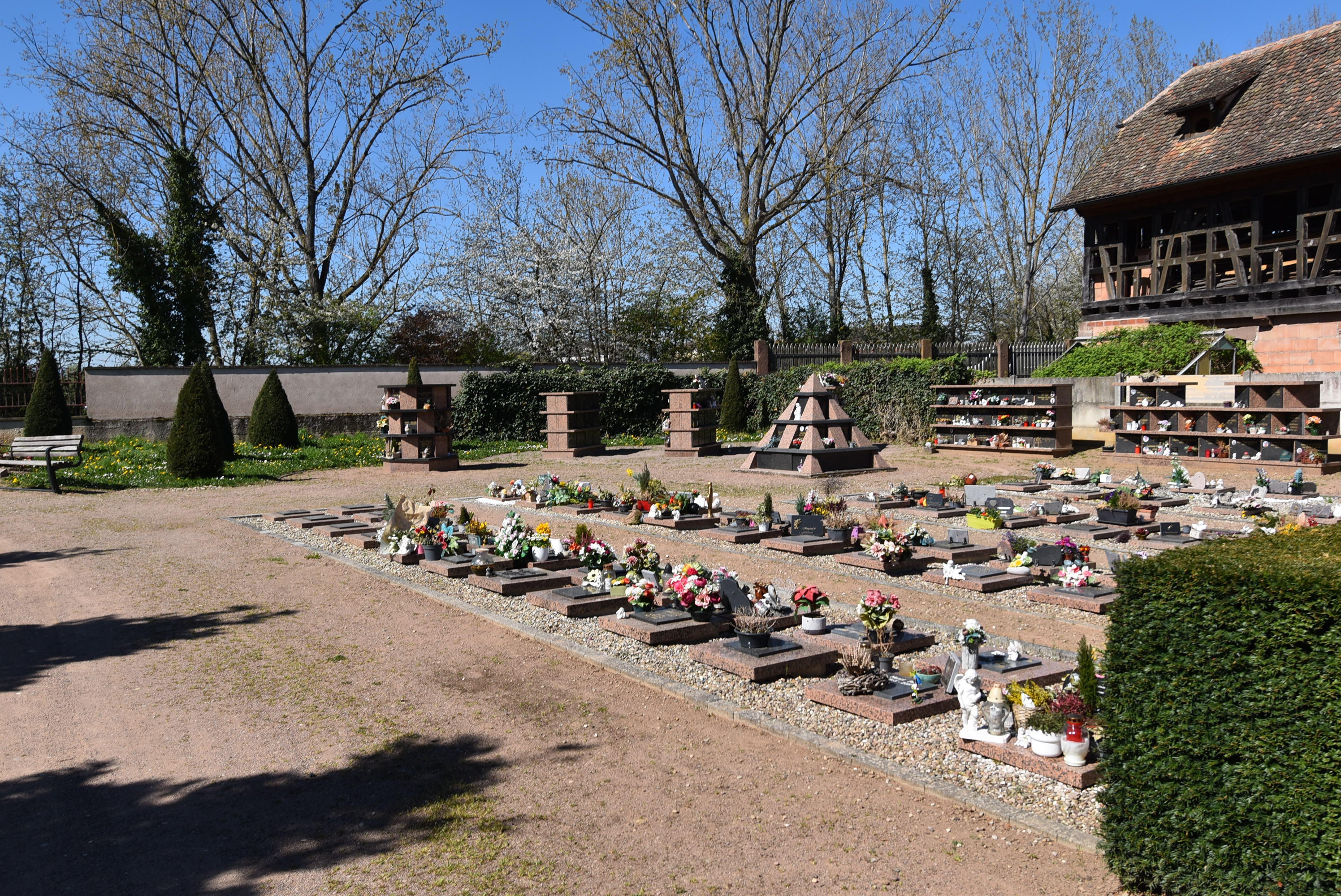 Espace cineraire de Lingolsheim